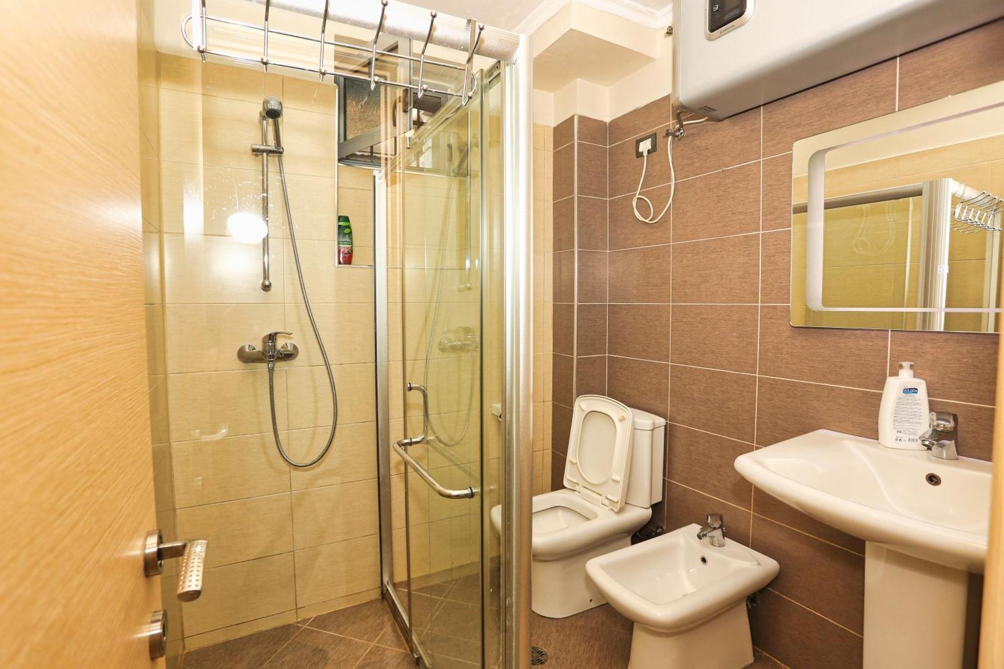 R&B City Center Apartment Tirana Exterior foto